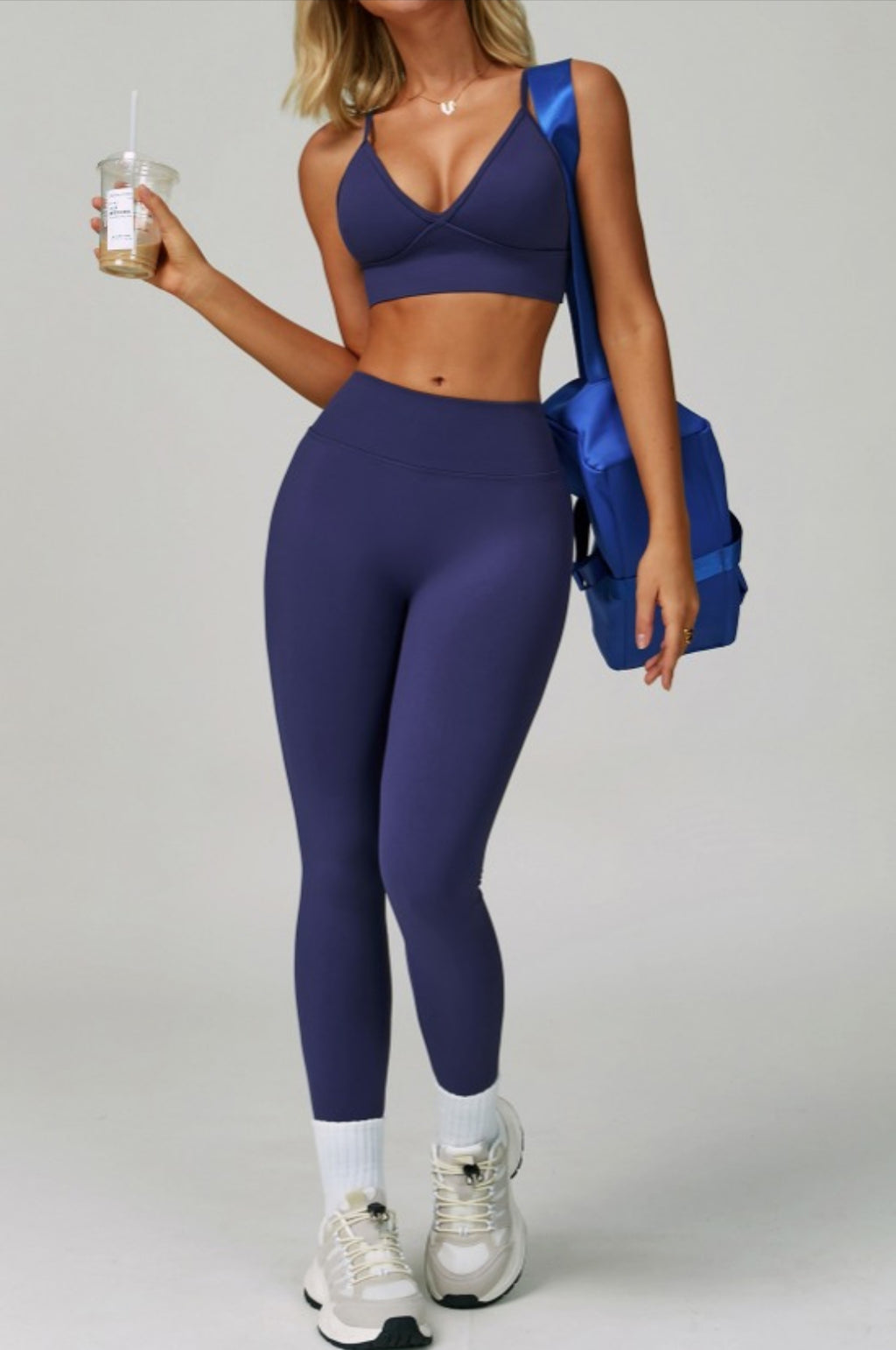 Navy Seamless V - Style Leggings